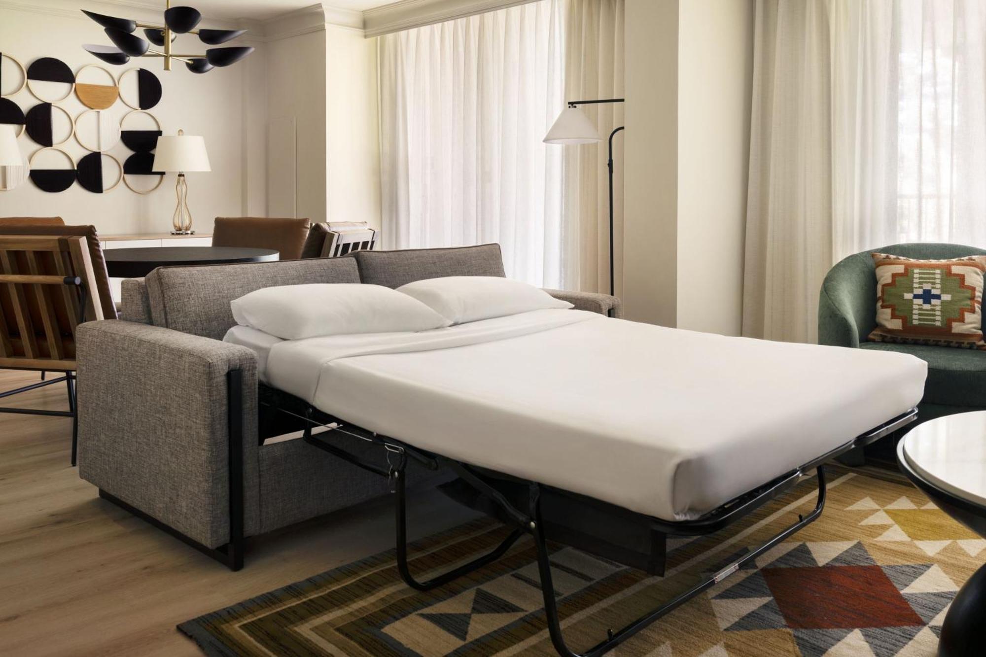 Marriott Hotel 4*