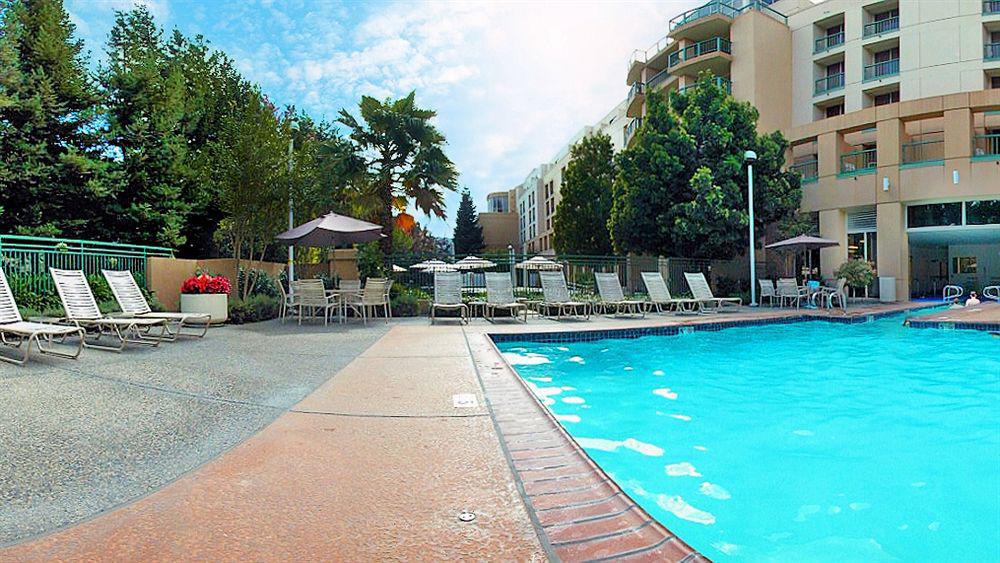 Marriott Hotel 4*